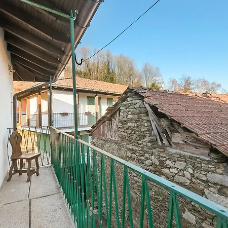 Apartment La Lanterna Swimming Pool Retreat - Happy