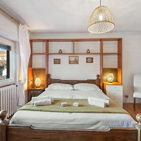 La Lanterna Swimming Pool Retreat - Happy Gignese
