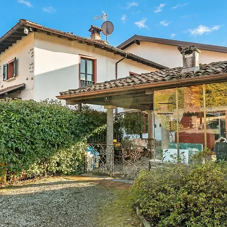 Appartement La Lanterna Swimming Pool Retreat - Happy Gignese
