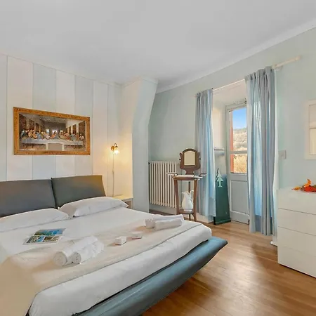 Appartement La Lanterna Swimming Pool Retreat - Happy *