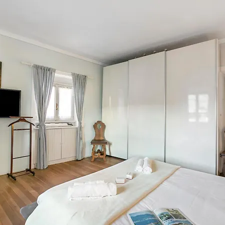 La Lanterna Swimming Pool Retreat - Happy Appartement *