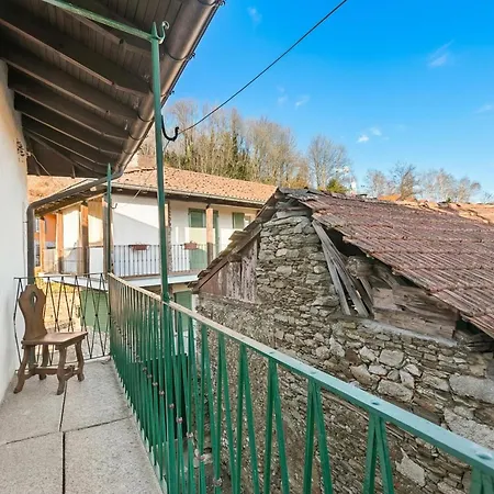 La Lanterna Swimming Pool Retreat - Happy *