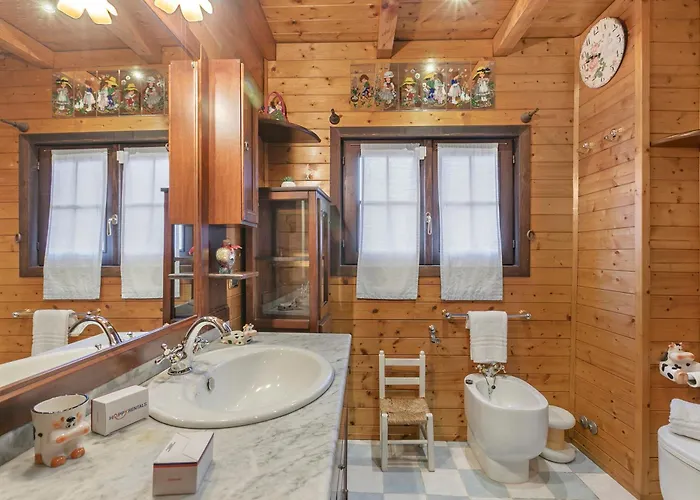 La Lanterna Swimming Pool Retreat - Happy Lejlighed *