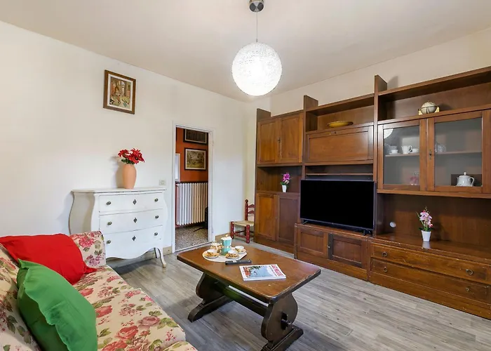 La Lanterna Swimming Pool Retreat - Happy 아파트 Gignese