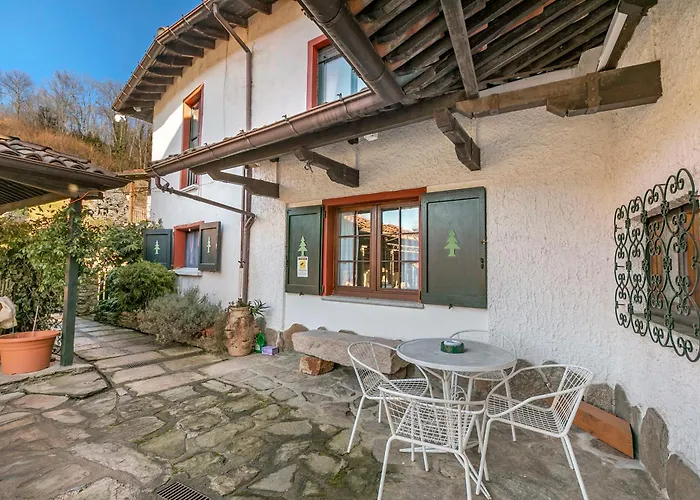 La Lanterna Swimming Pool Retreat - Happy 아파트 *